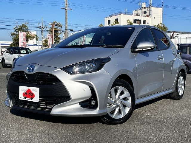 TOYOTA YARIS HYBRID 2020