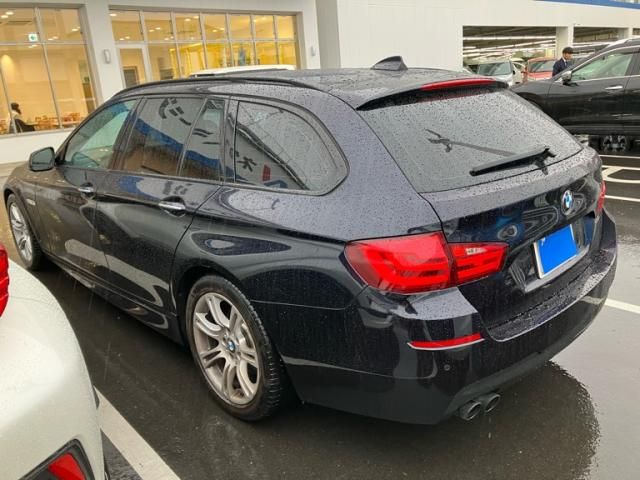 BMW BMW 5series TOURING 2012