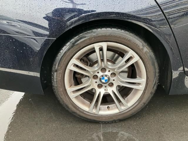 BMW BMW 5series TOURING 2012