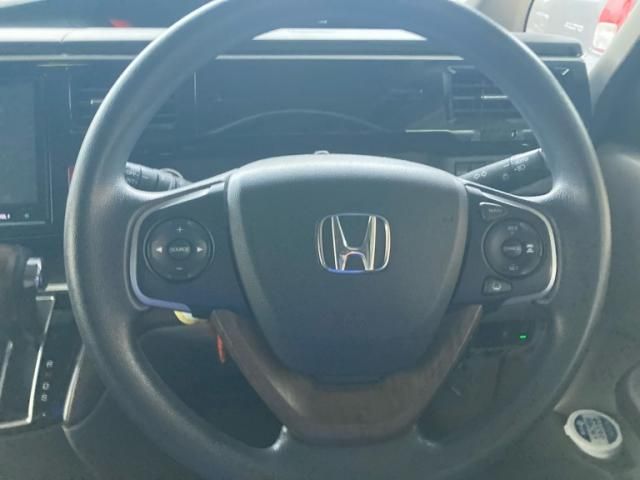 HONDA STEPWAGON 2017