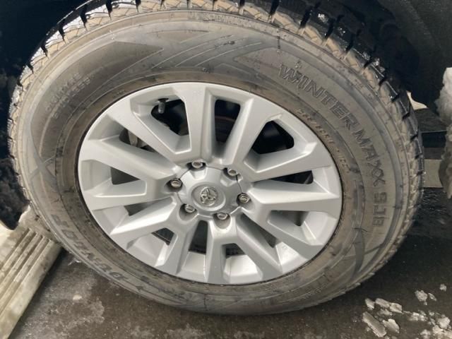 TOYOTA LANDCRUISER PRADO 2016