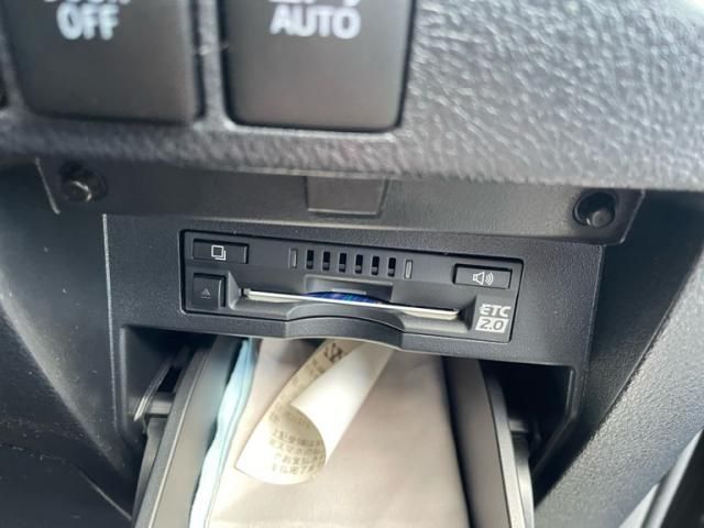 TOYOTA VELLFIRE 2021