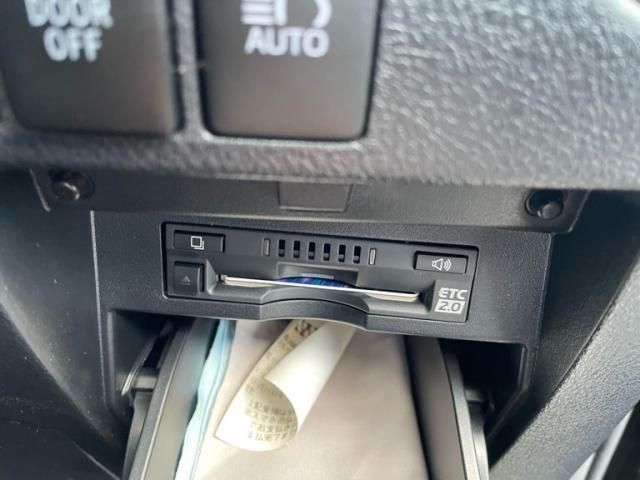 TOYOTA VELLFIRE 2021