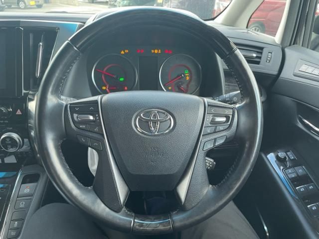 TOYOTA VELLFIRE 2021