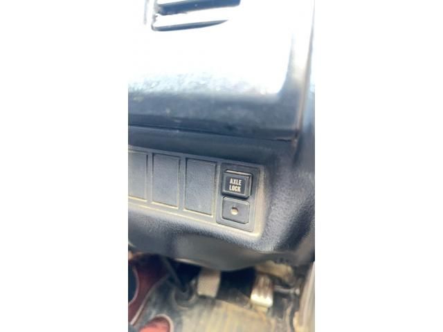 SUZUKI CARRY truck 4WD 1996