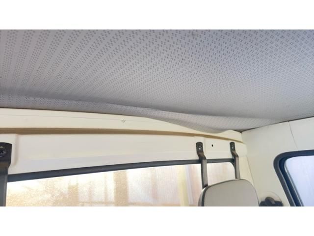 SUZUKI CARRY truck 4WD 1996