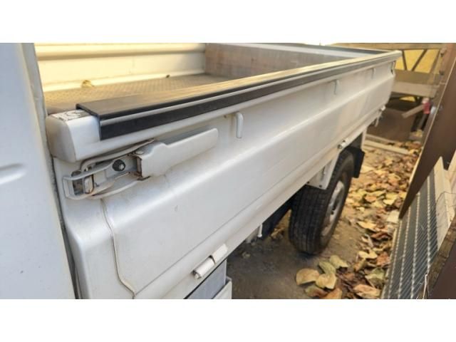 SUZUKI CARRY truck 4WD 1996