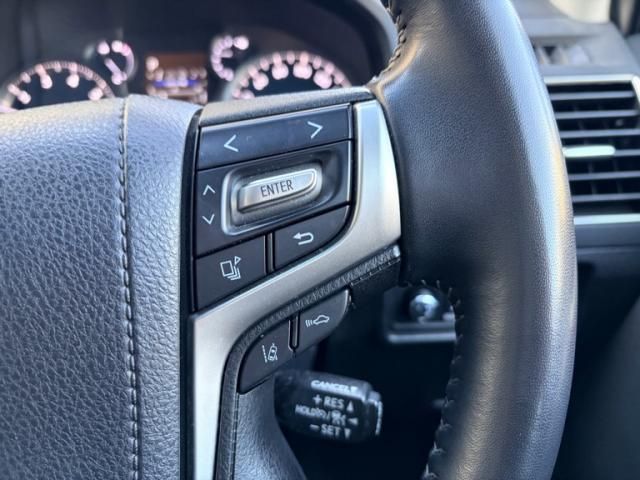 TOYOTA LANDCRUISER PRADO 2023