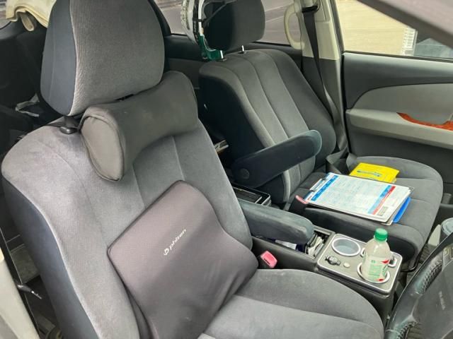 TOYOTA ESTIMA  4WD 2010