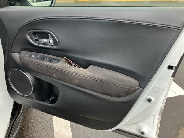 HONDA VEZEL HYBRID 2019