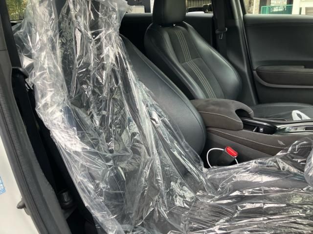 HONDA VEZEL HYBRID 2019