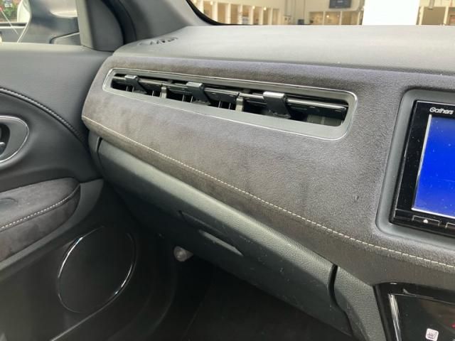 HONDA VEZEL HYBRID 2019