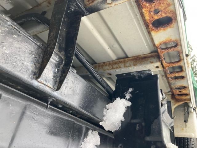 SUBARU SAMBAR truck 4WD 2011