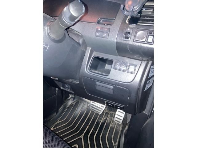 NISSAN SERENA  S-HYBRID 2013