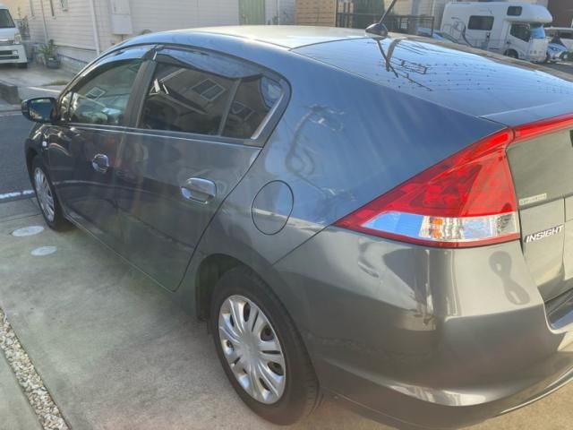 HONDA INSIGHT 2011