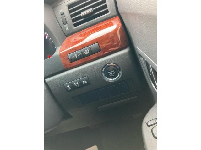 TOYOTA VELLFIRE 4WD 2009