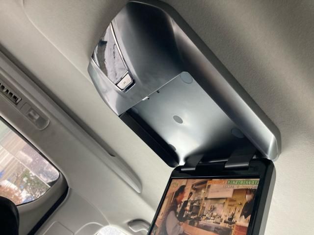 TOYOTA VELLFIRE 4WD 2009