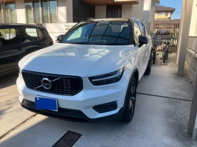 VOLVO VOLVO XC40 2019