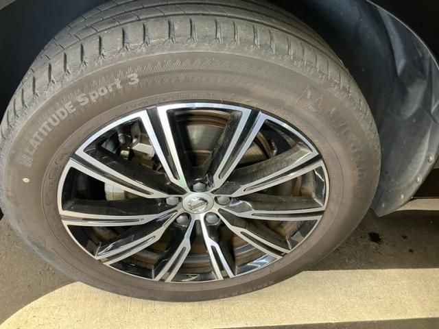 VOLVO VOLVO XC60 2020