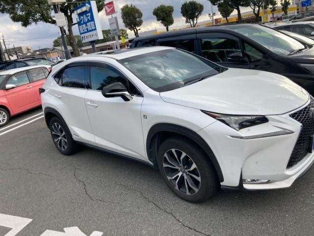 TOYOTA LEXUS NX300h AWD 2015