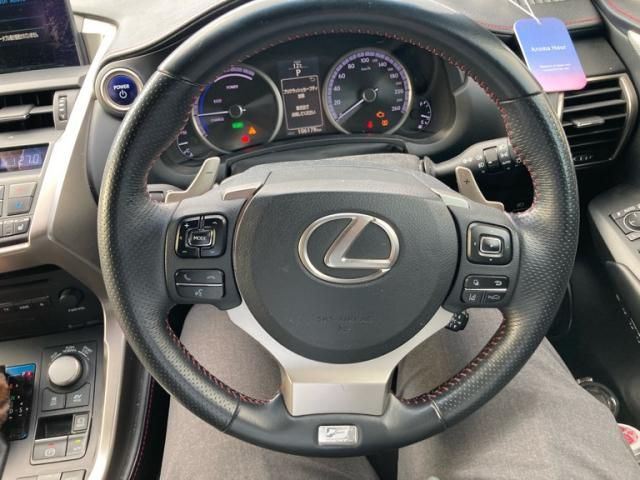 TOYOTA LEXUS NX300h AWD 2015