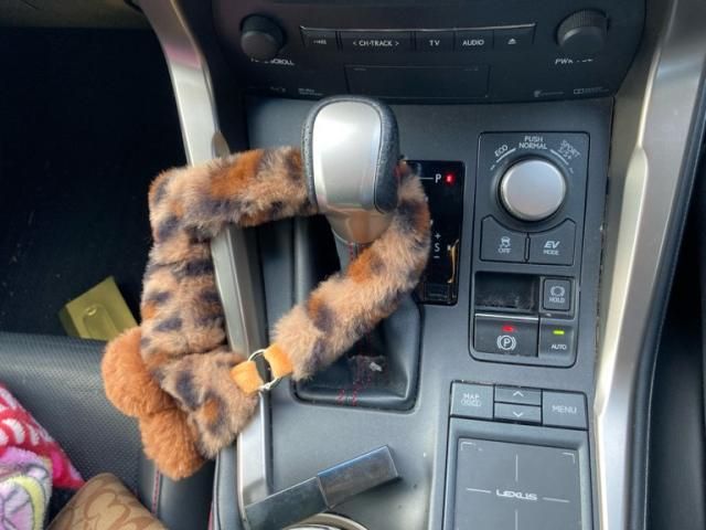 TOYOTA LEXUS NX300h AWD 2015