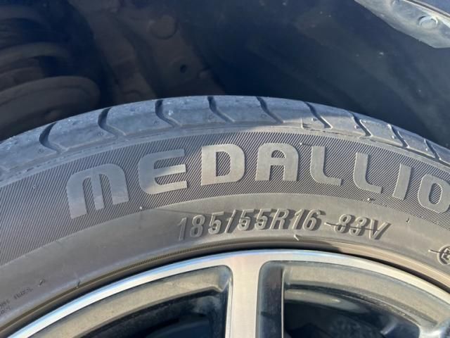 TOYOTA COROLLA FIELDER HYBRID 2018