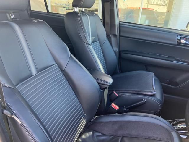 TOYOTA COROLLA FIELDER HYBRID 2018