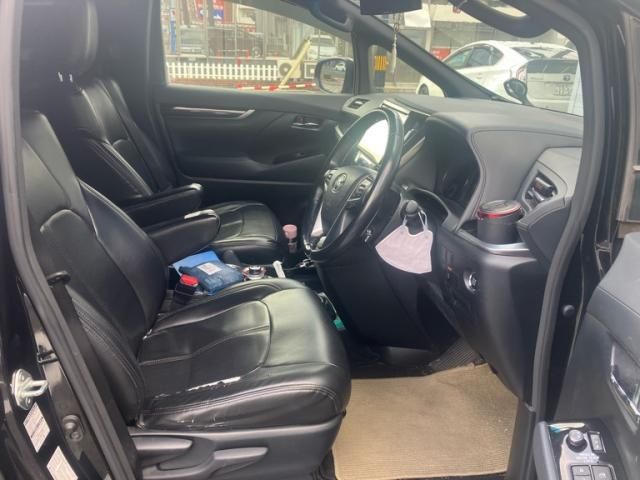 TOYOTA ALPHARD 2018