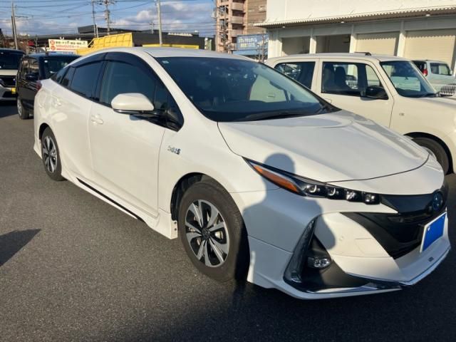 TOYOTA PRIUS PHV 2021 