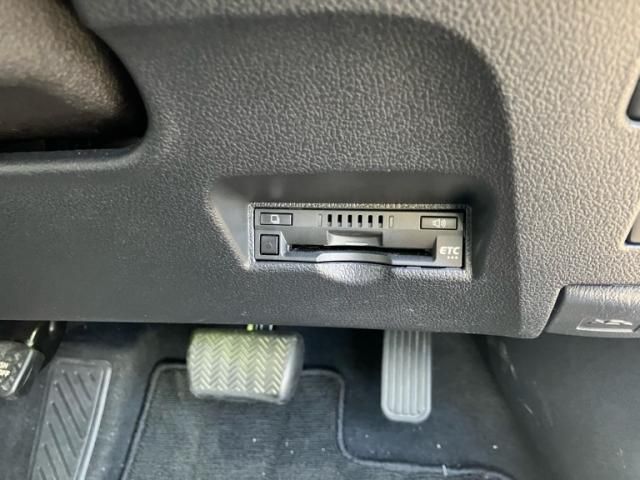 TOYOTA PRIUS PHV 2021