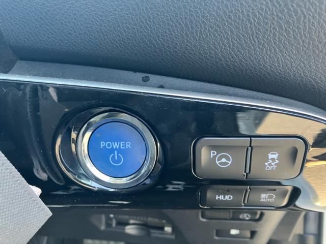 TOYOTA PRIUS PHV 2021