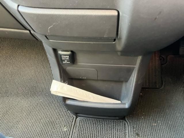 HONDA STEPWAGON 2013