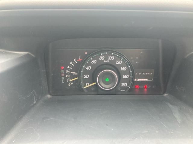 HONDA STEPWAGON 2013