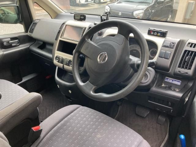 NISSAN SERENA  WG 2007