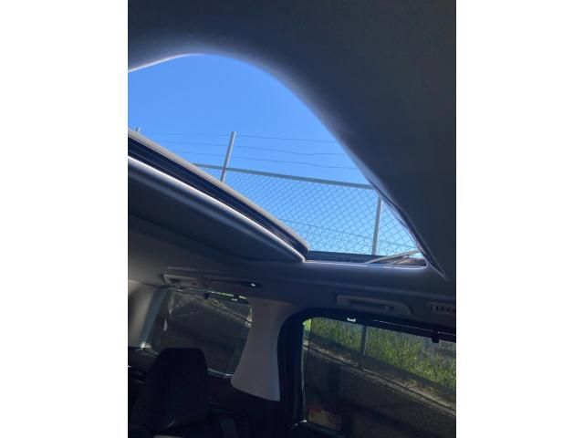 TOYOTA VELLFIRE  HYBRID 4WD 2015