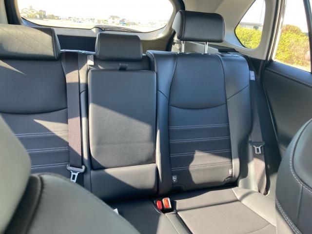 TOYOTA RAV4 4WD 2025