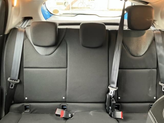 RENAULT RENAULT LUTECIA 2015