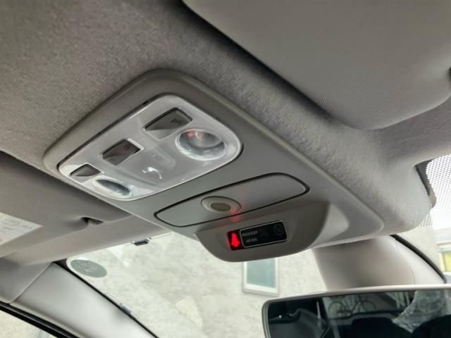 RENAULT RENAULT LUTECIA 2015