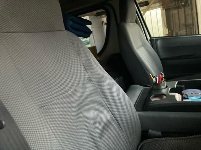 TOYOTA REGIUSACE van 2WD 2012