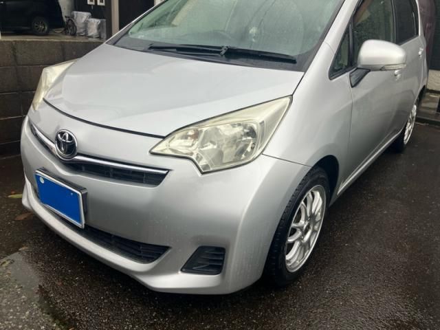 TOYOTA RACTIS 2013