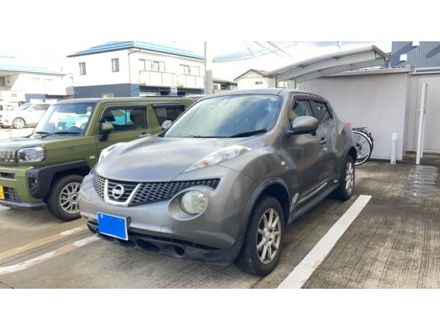 NISSAN JUKE 2010