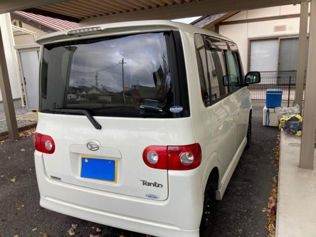 DAIHATSU TANTO 4WD 2005