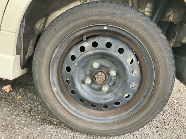 DAIHATSU TANTO 4WD 2005