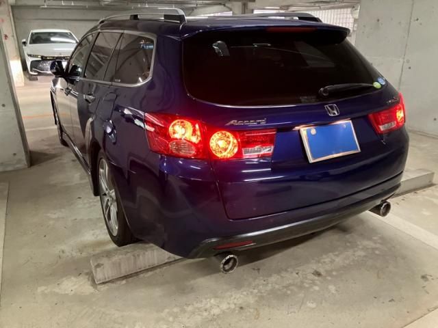 HONDA ACCORD TOURER 2011