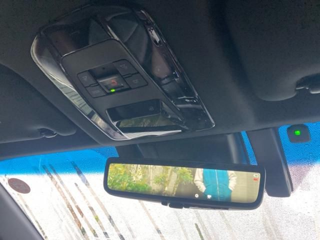 TOYOTA HARRIER HYBRID 2021