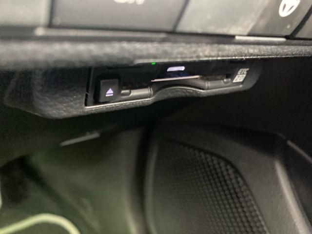 TOYOTA COROLLA TOURING HYBRID 2025