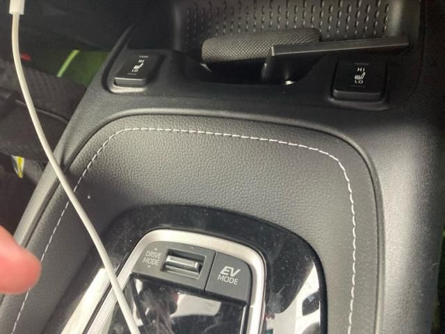 TOYOTA COROLLA TOURING HYBRID 2025