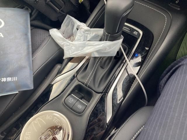 TOYOTA COROLLA TOURING HYBRID 2025