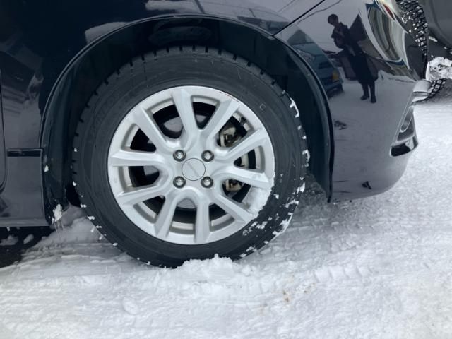 HONDA FIT SHUTTLE HYBRID 2014